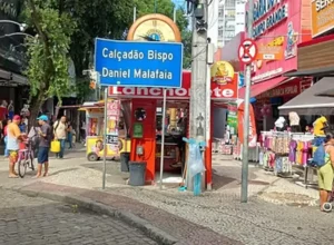 Comércio local em Campo Grande RJ guia pilar do bairro que pulsa negócios